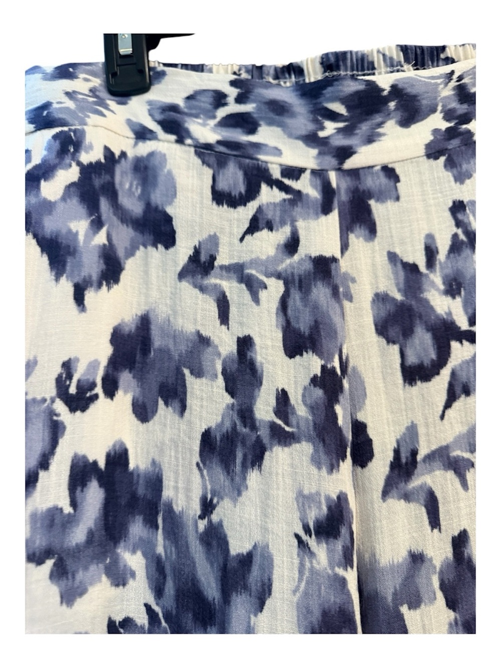 Vince Camuto wide leg floral pants - Picture 2 of 7